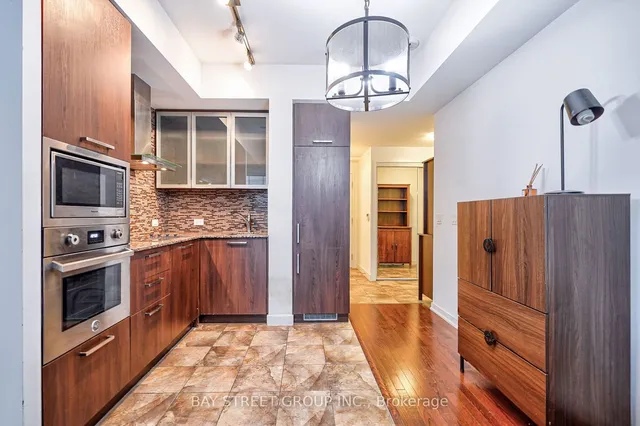 Additional property image - 14 York St Unit 3410