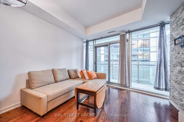 Additional property image - 14 York St Unit 3410