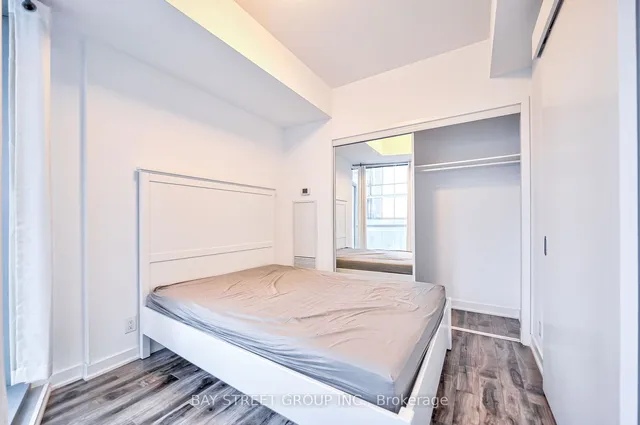 Additional property image - 14 York St Unit 3410