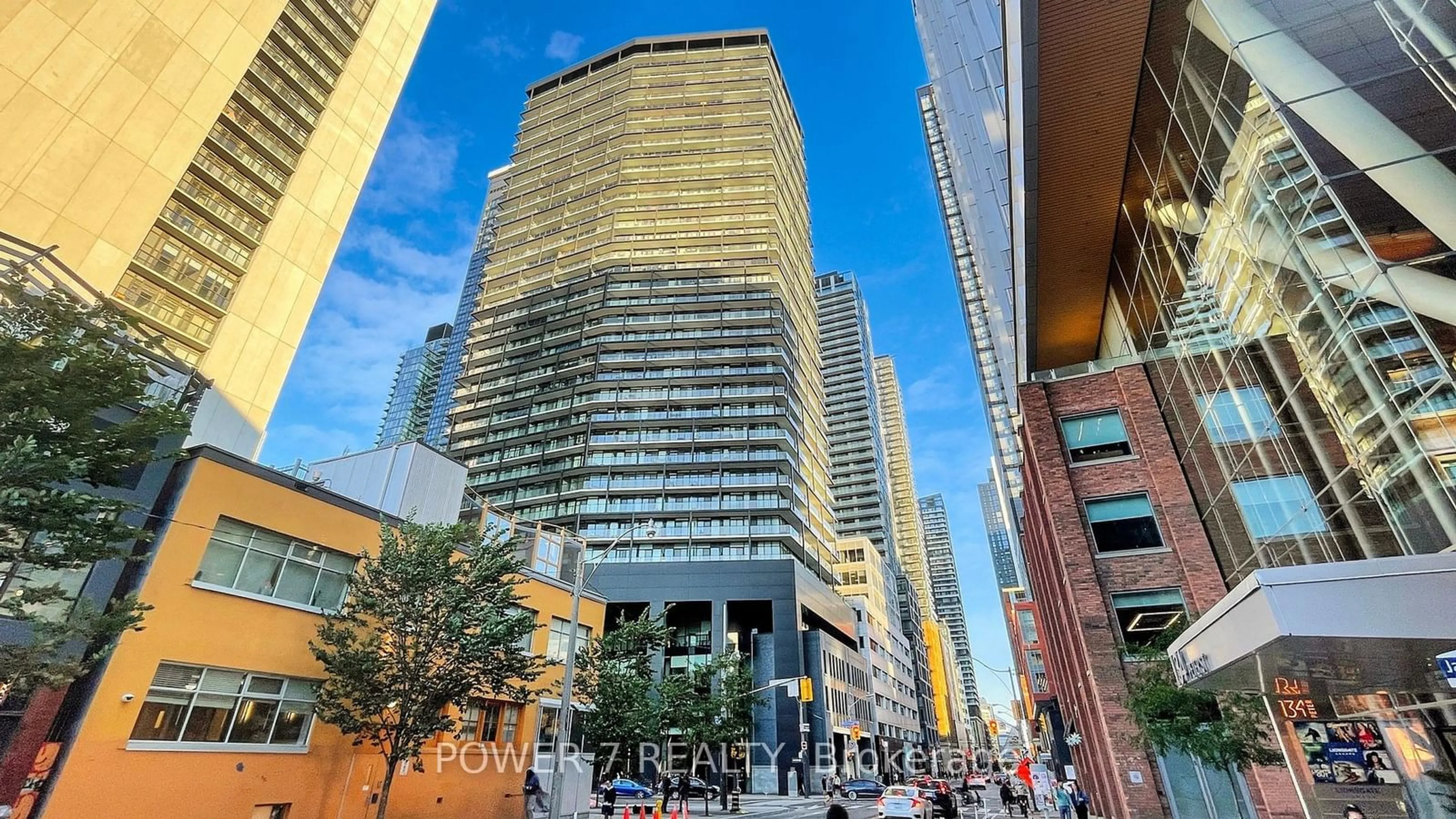 Unknown for 125 Peter St #3111, Toronto Ontario M5V 0M2