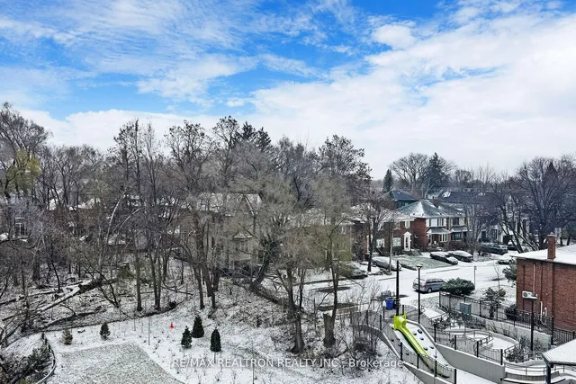 Additional property image - 250 Lawrence Ave Unit 501