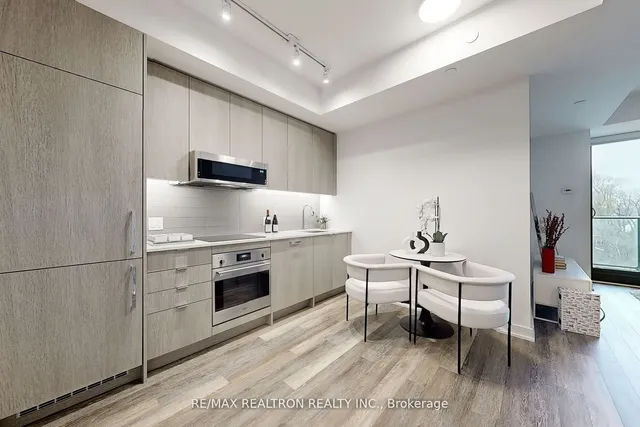 Additional property image - 250 Lawrence Ave Unit 501