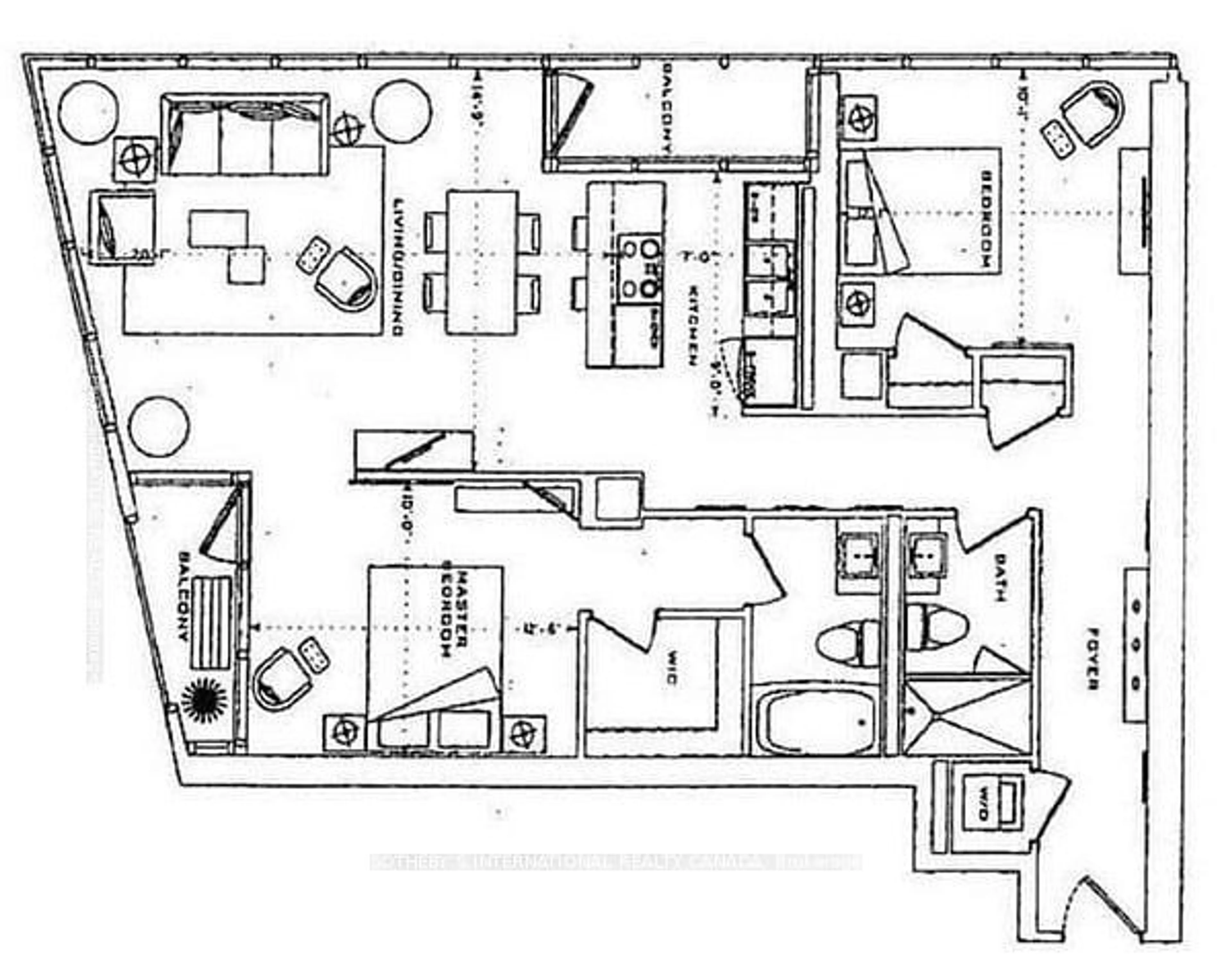 Floor plan for 8 The Esplanade #3302, Toronto Ontario M5E 0A6