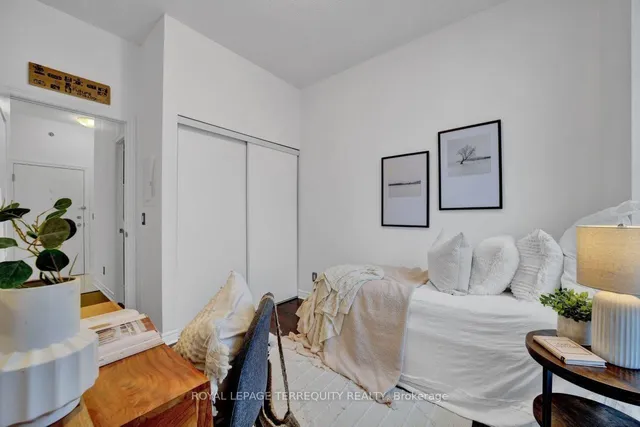 Additional property image - 2756 Old Leslie St Unit 1102
