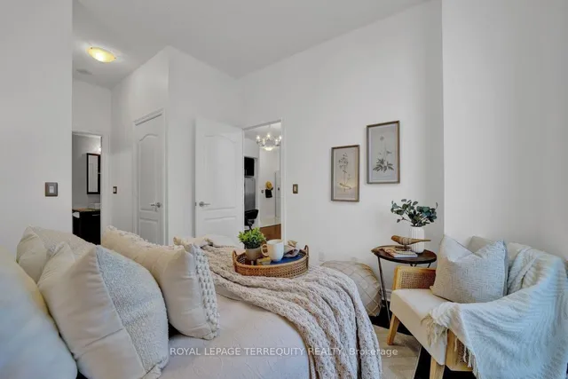 Additional property image - 2756 Old Leslie St Unit 1102