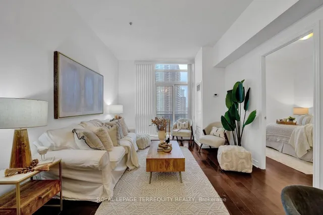 Additional property image - 2756 Old Leslie St Unit 1102