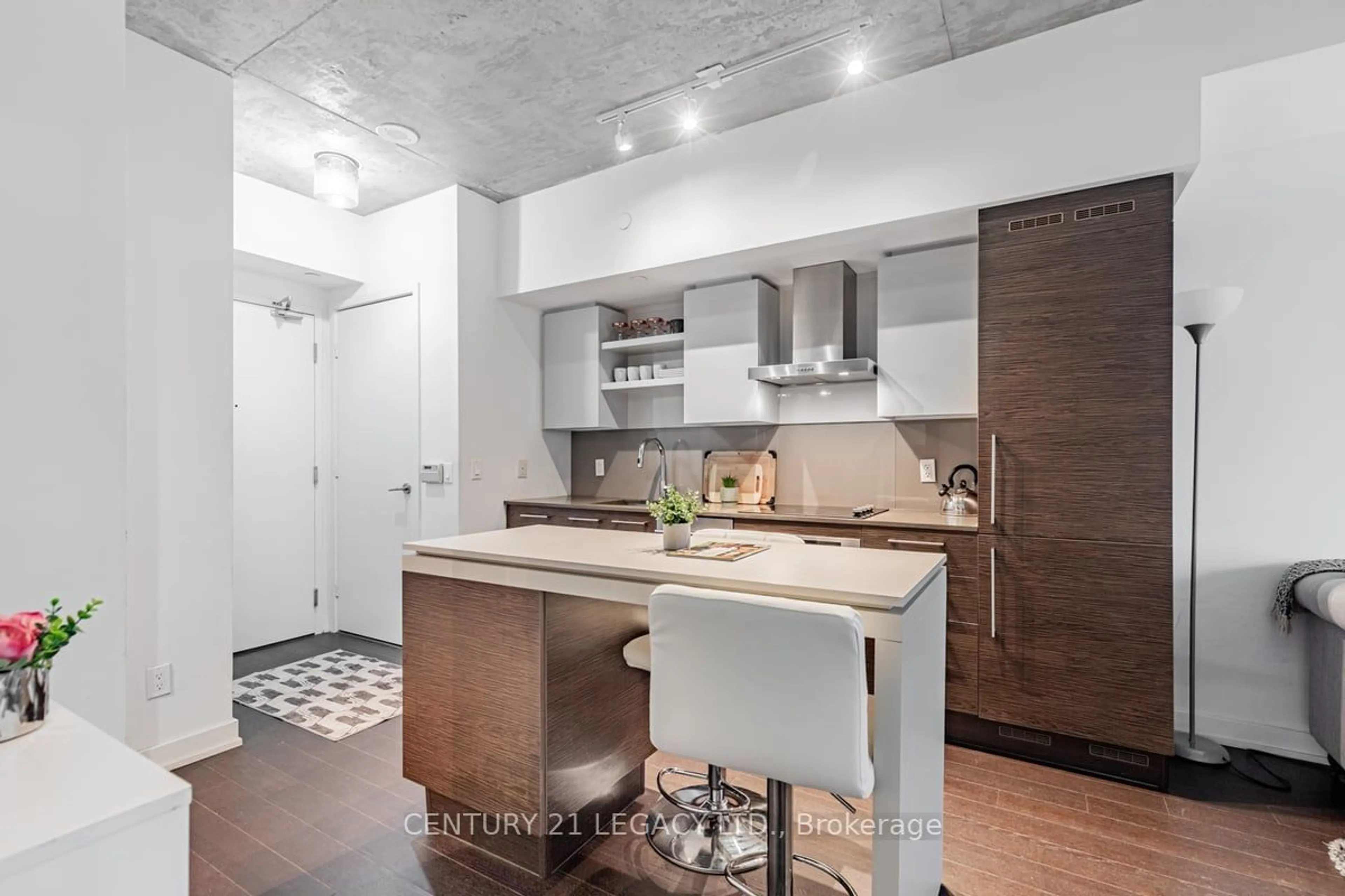 Open concept kitchen, unknown for 1030 King St #308, Toronto Ontario M6K 0B4