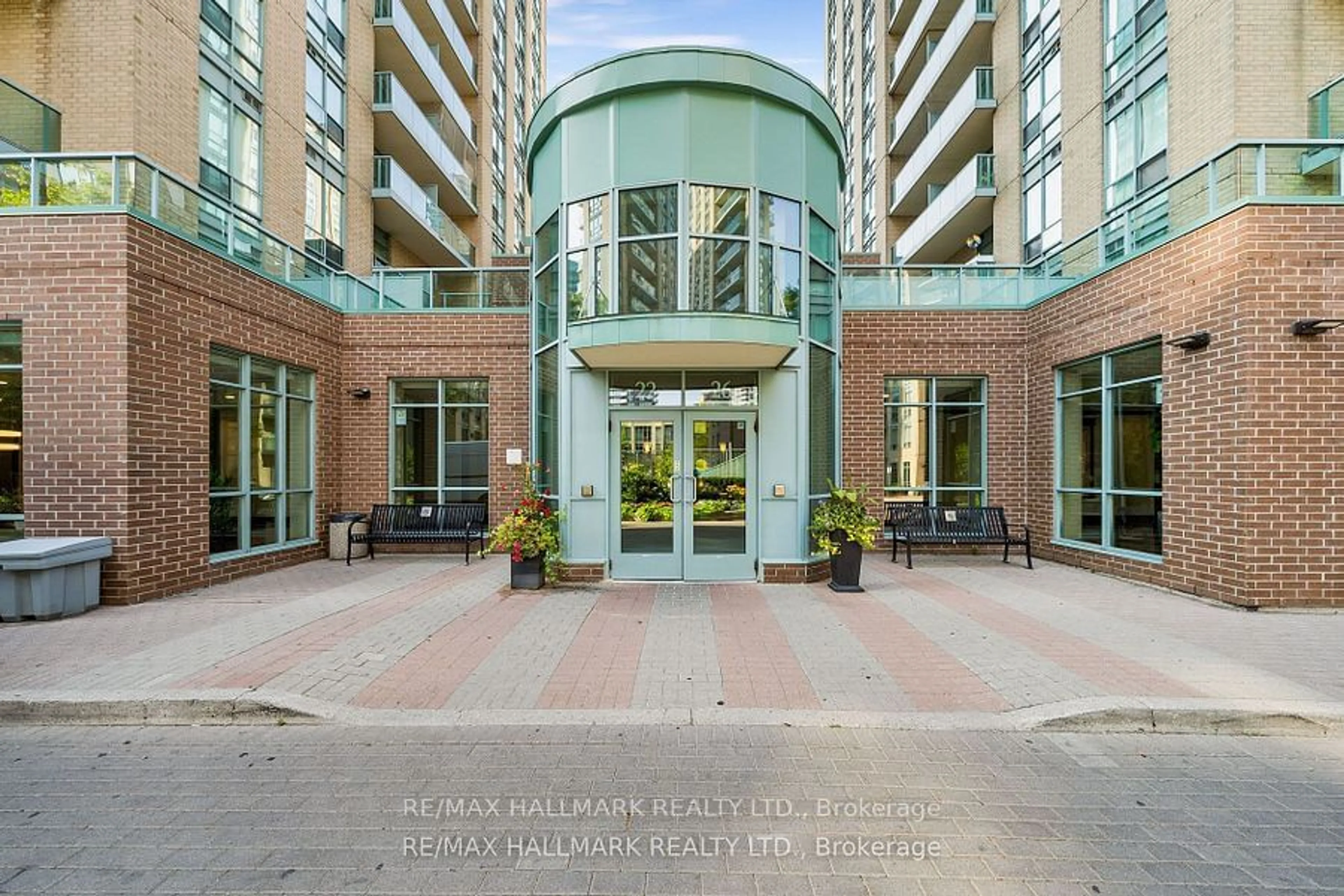 Indoor foyer for 22 Olive Ave #602, Toronto Ontario M2N 7G6