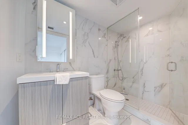 Additional property image - 575 Bloor St Unit 1703