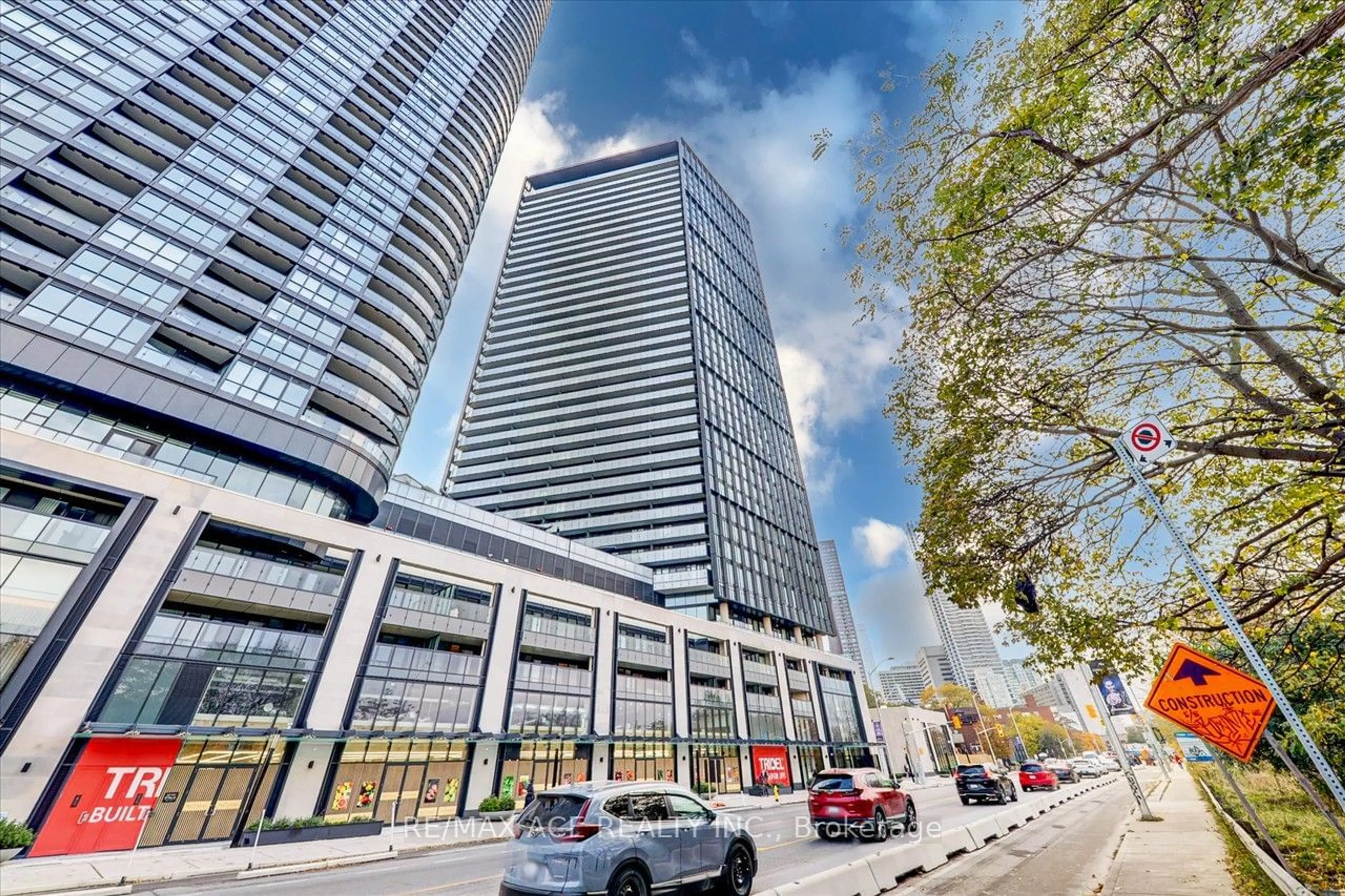 Unknown for 575 Bloor St #1703, Toronto Ontario M4W 0B2