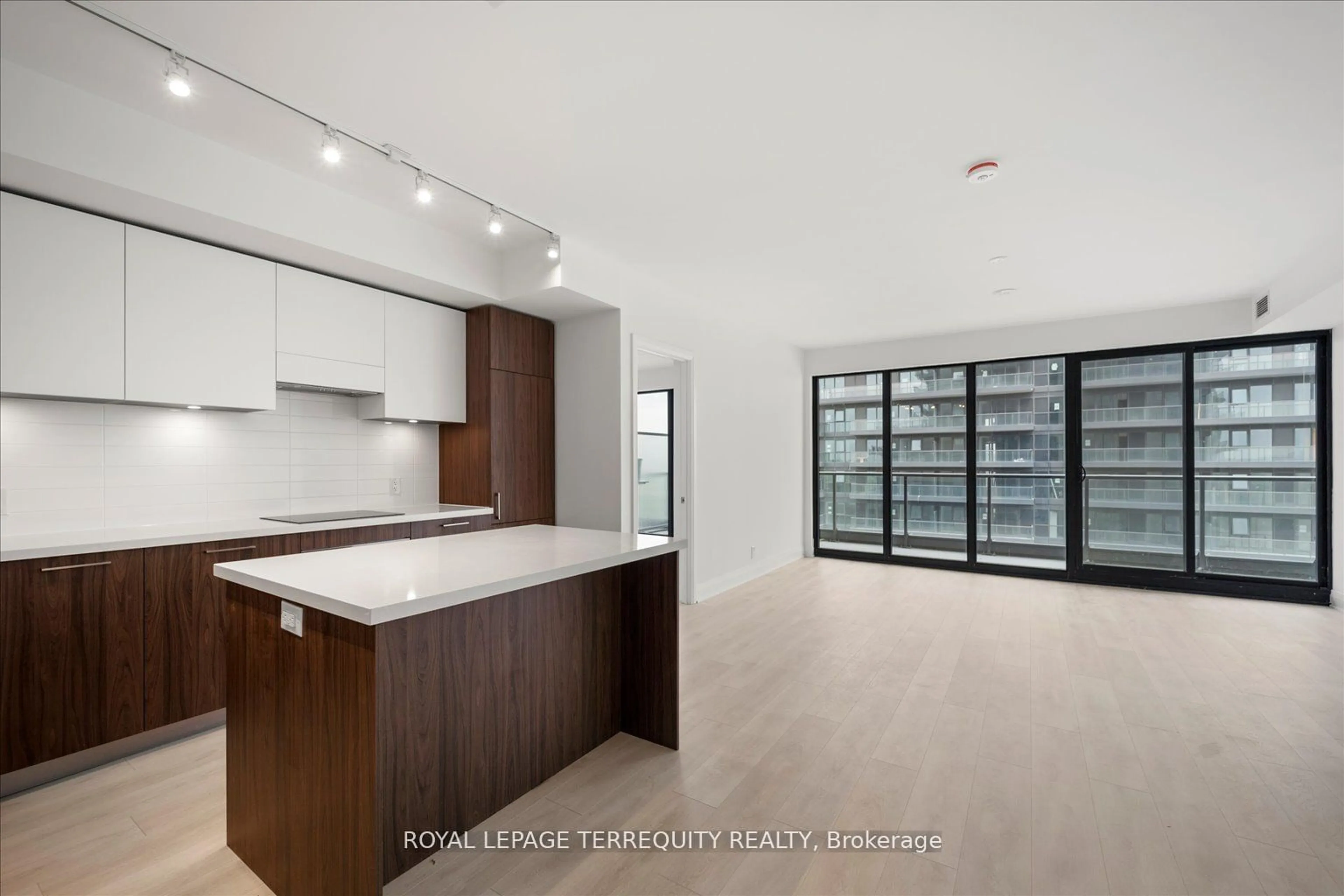 Open concept kitchen, unknown for 33 Frederick Todd Way #1406, Toronto Ontario M4G 0C9