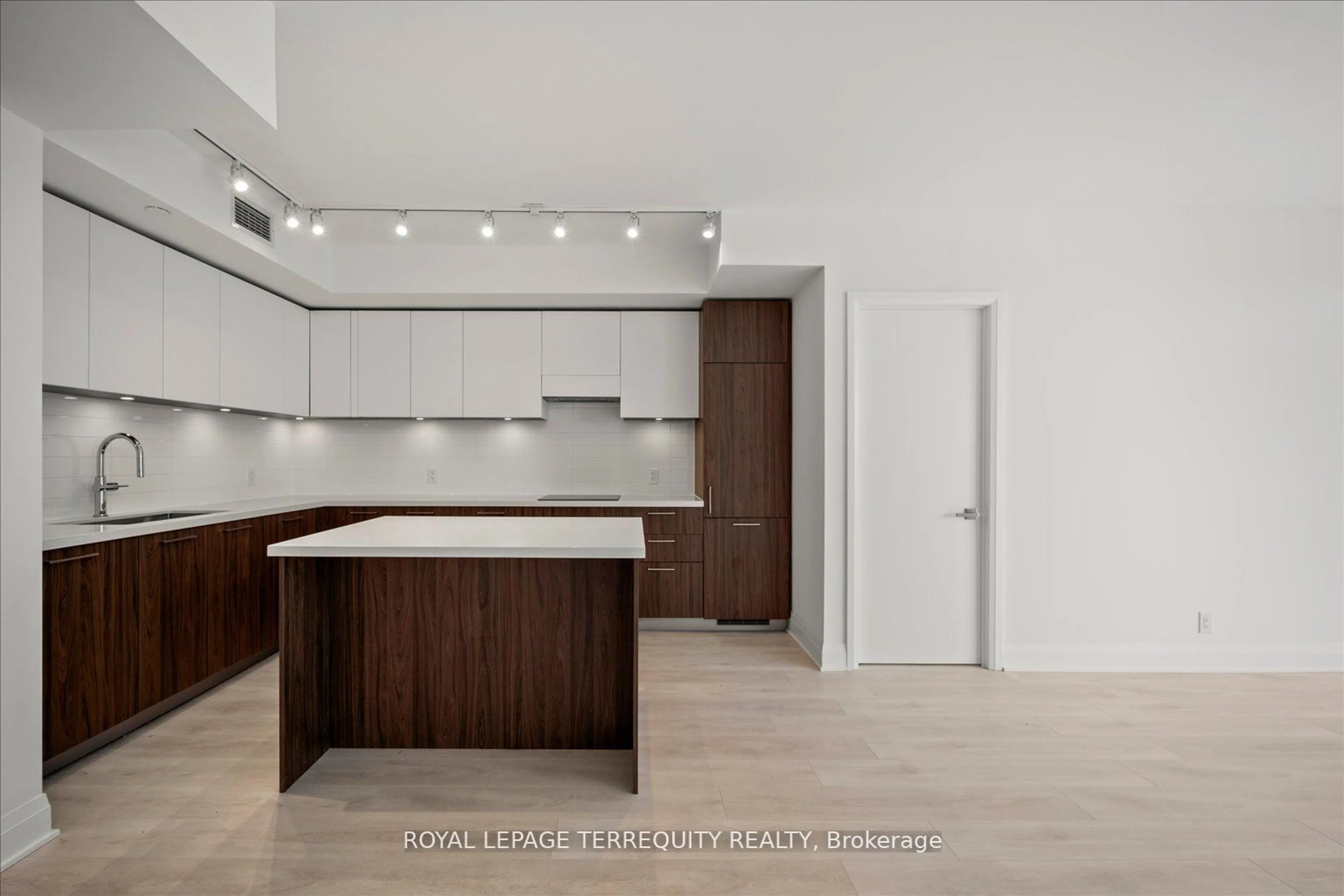 Open concept kitchen, unknown for 33 Frederick Todd Way #1406, Toronto Ontario M4G 0C9