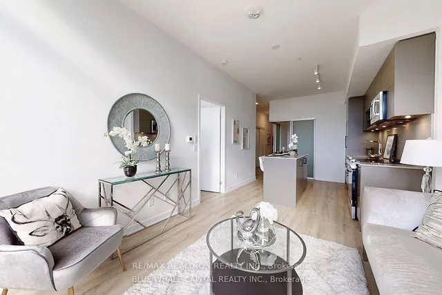 Additional property image - 135 East Liberty St Unit 702