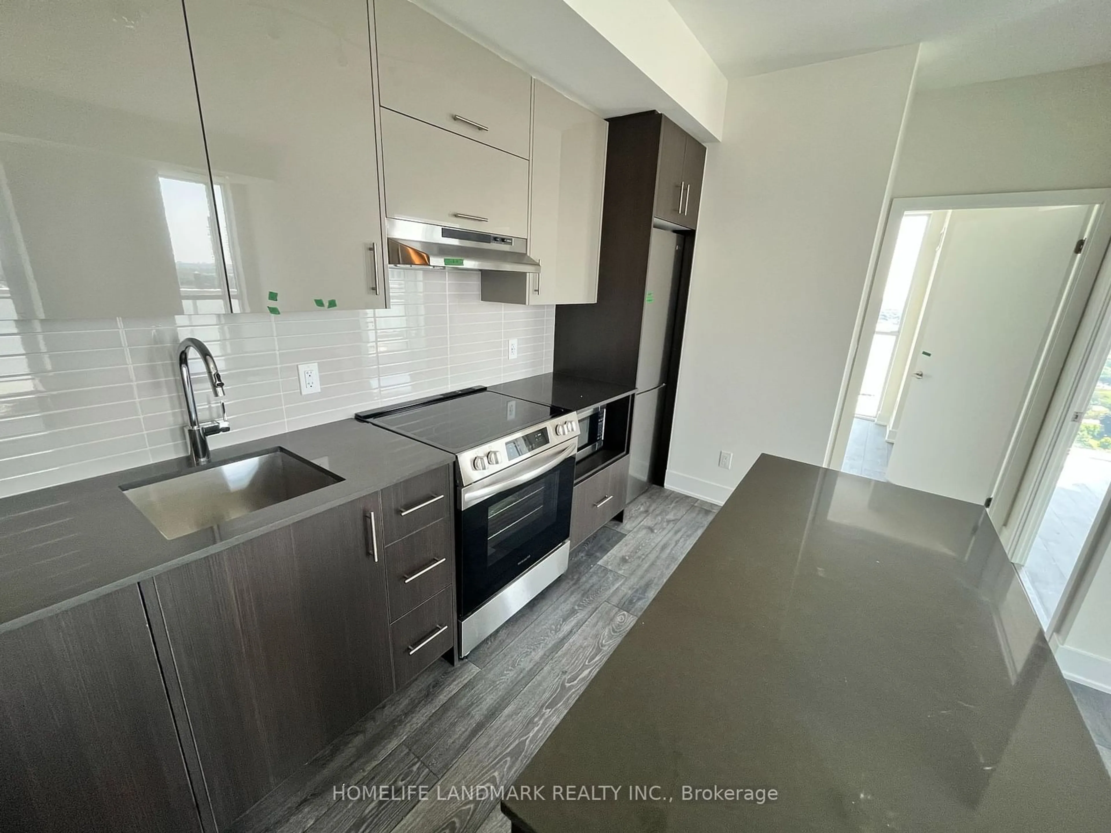 Standard kitchen, unknown for 188 Fairview Mall Dr #PH05, Toronto Ontario M2J 0H7