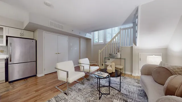 Additional property image - 38 Western Battery Rd Unit 612