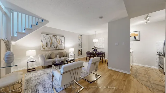 Additional property image - 38 Western Battery Rd Unit 612