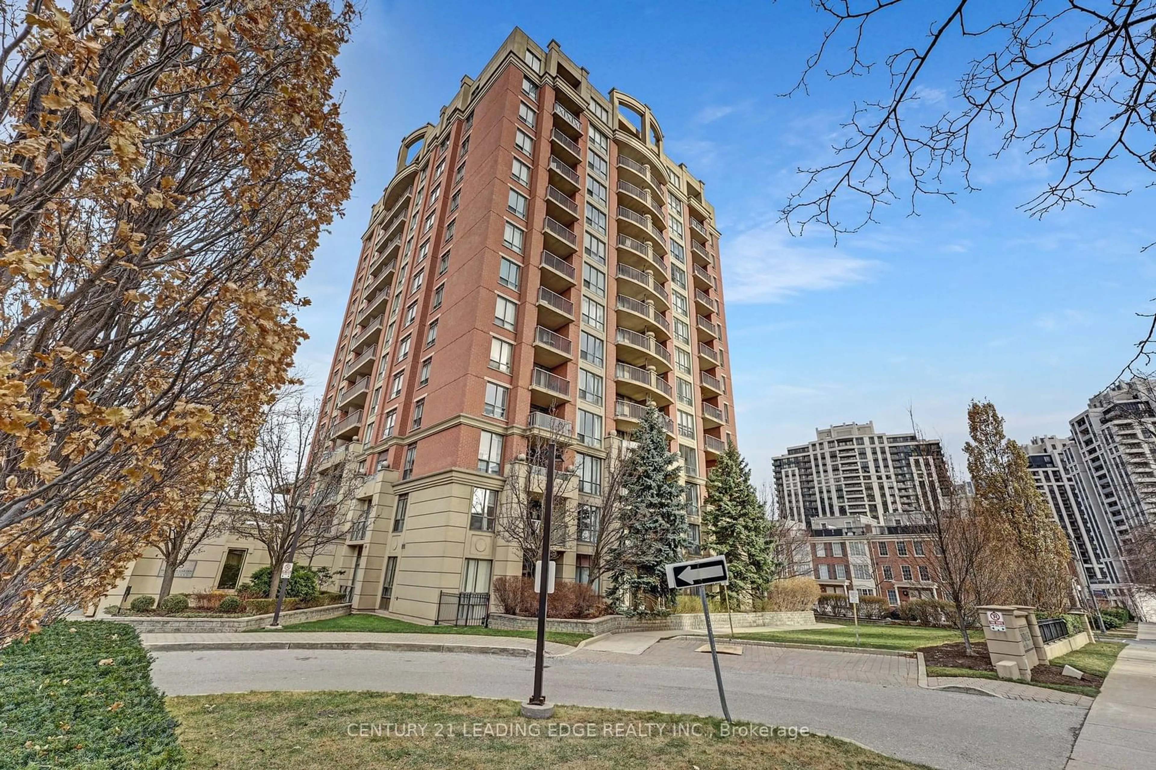 Patio, building for 55 Harrison Garden Blvd #905, Toronto Ontario M2N 7G3