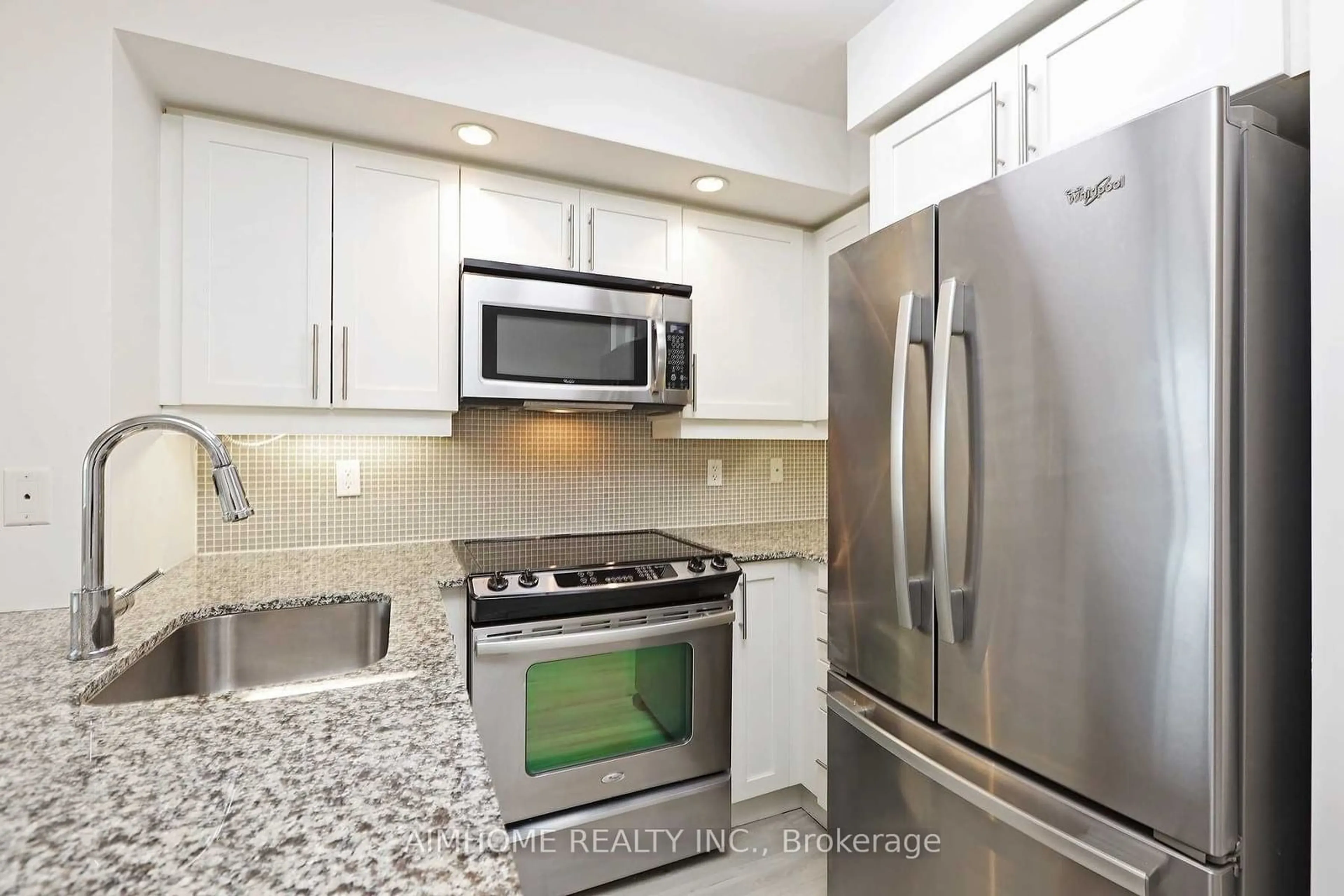 Standard kitchen, ceramic/tile floor for 65 East Liberty St #603, Toronto Ontario M6K 3R2