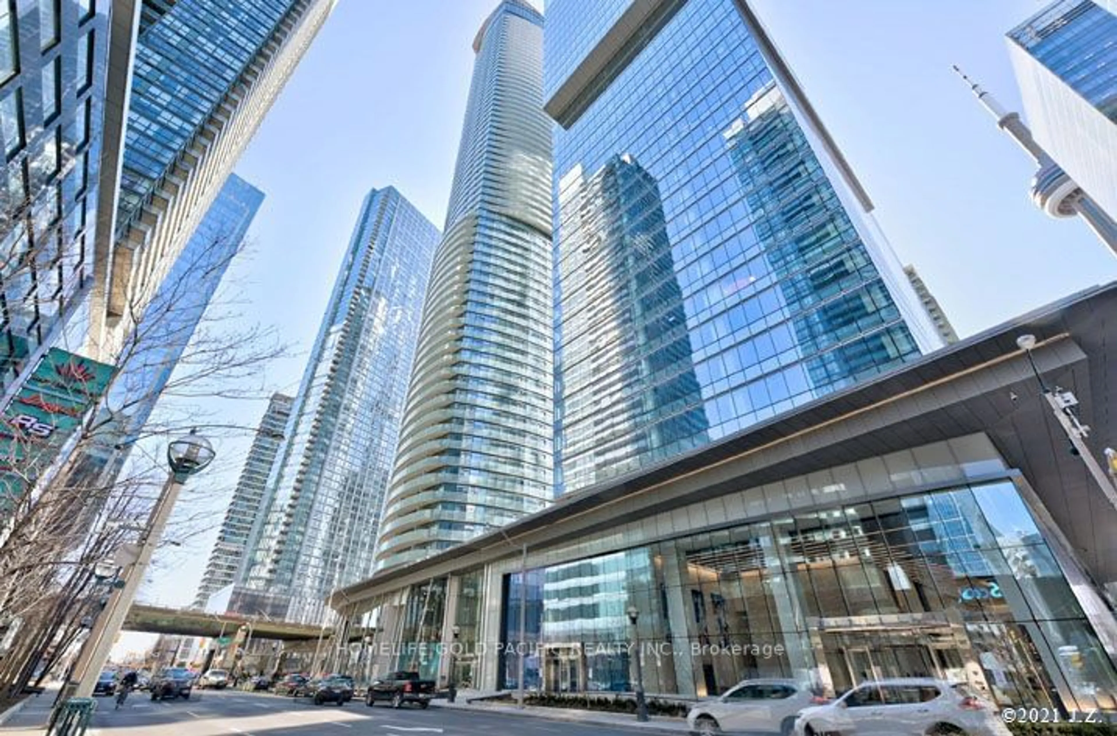 Indoor foyer for 12 York St #3108, Toronto Ontario M5J 0A9