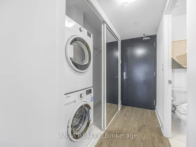 Additional image 24 of 955 Bay St Unit 3003