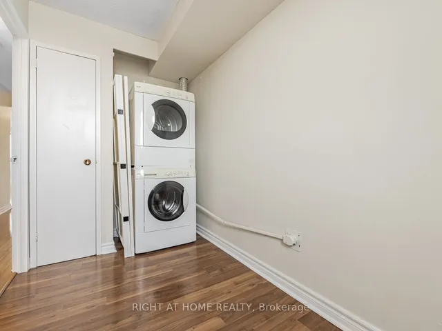 Additional image 4 of 5 Old Sheppard Ave Unit 403