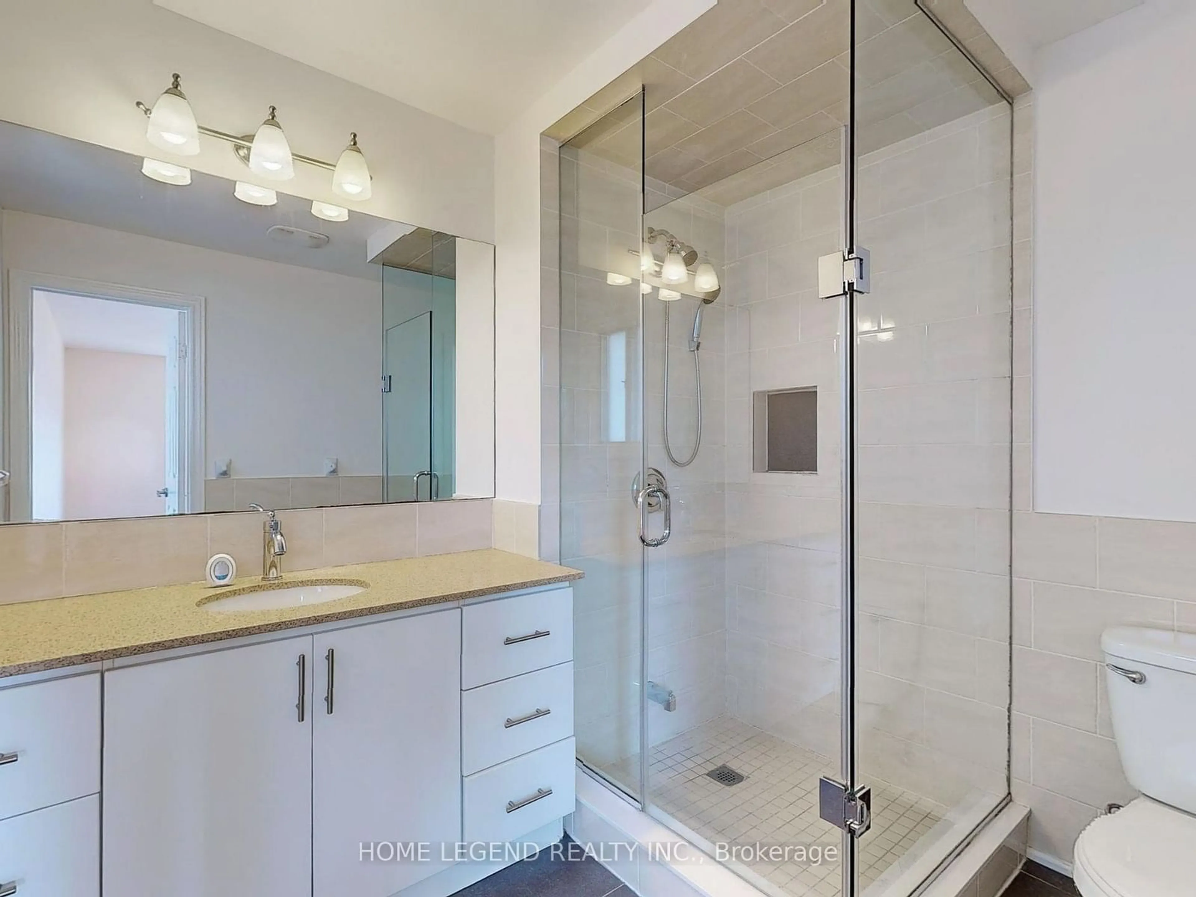 Contemporary bathroom, ceramic/tile floor for 128 Alfred Ave, Toronto Ontario M2N 3H9