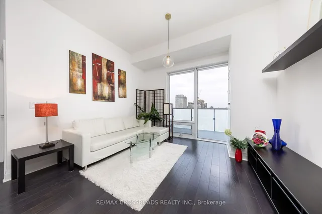 Additional property image - 1080 Bay St Unit 4509