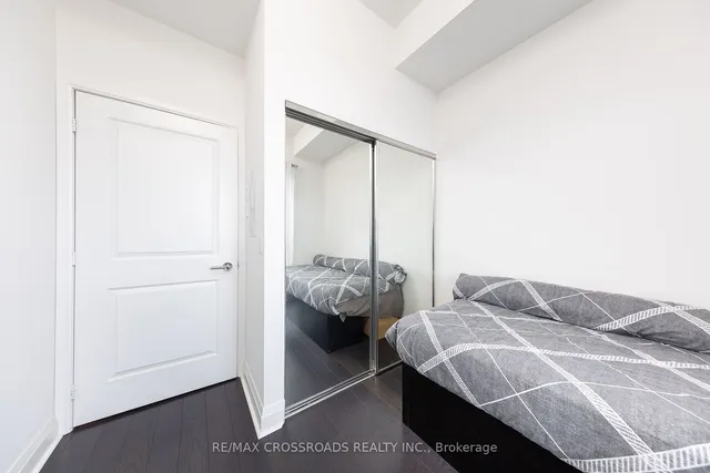 Additional property image - 1080 Bay St Unit 4509