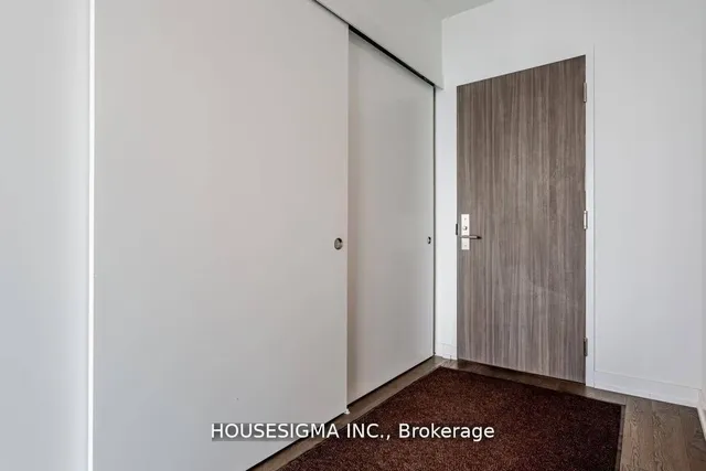 Additional property image - 185 Roehampton Ave Unit 3406