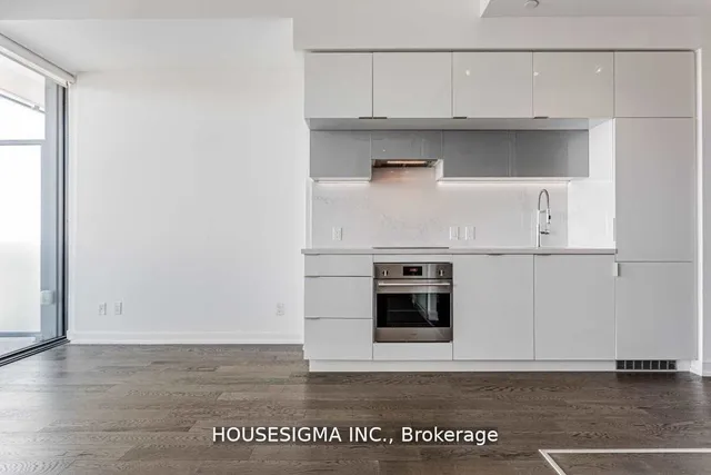 Additional property image - 185 Roehampton Ave Unit 3406