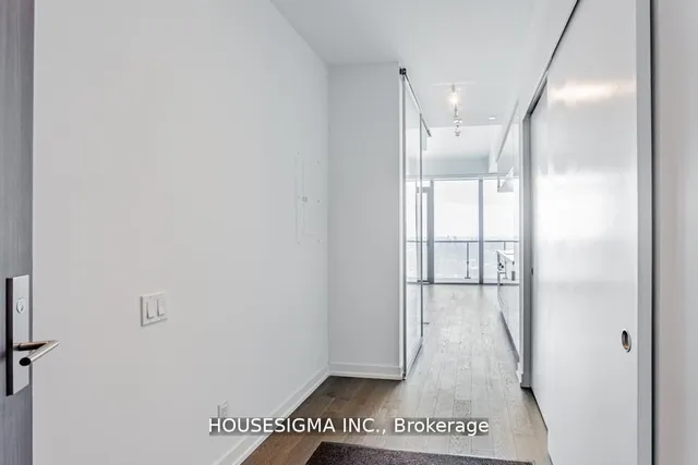 Additional property image - 185 Roehampton Ave Unit 3406