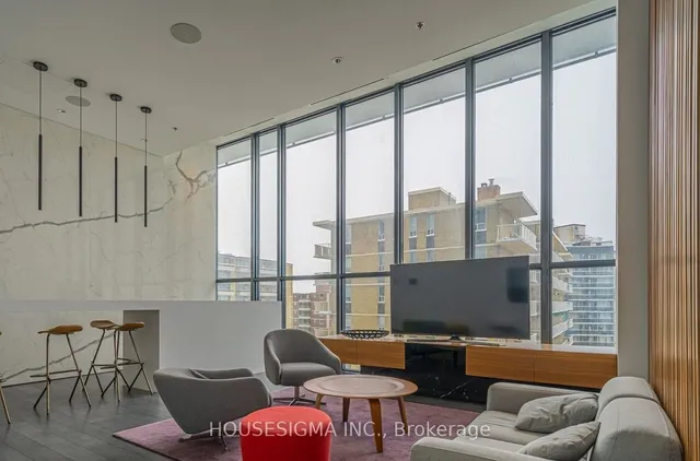 Additional property image - 185 Roehampton Ave Unit 3406