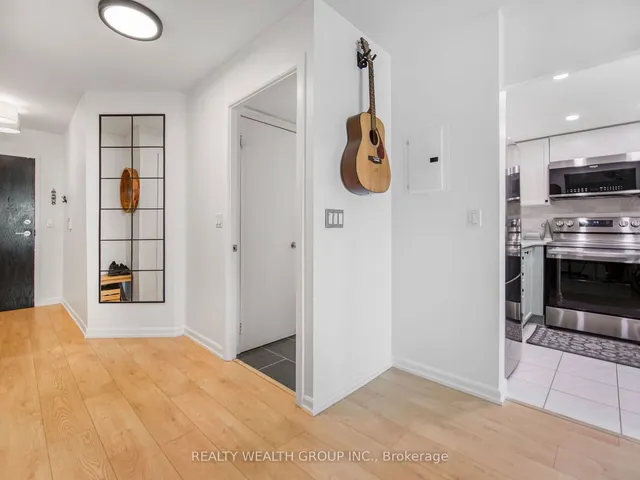 Additional property image - 8 Park Rd Unit 2113