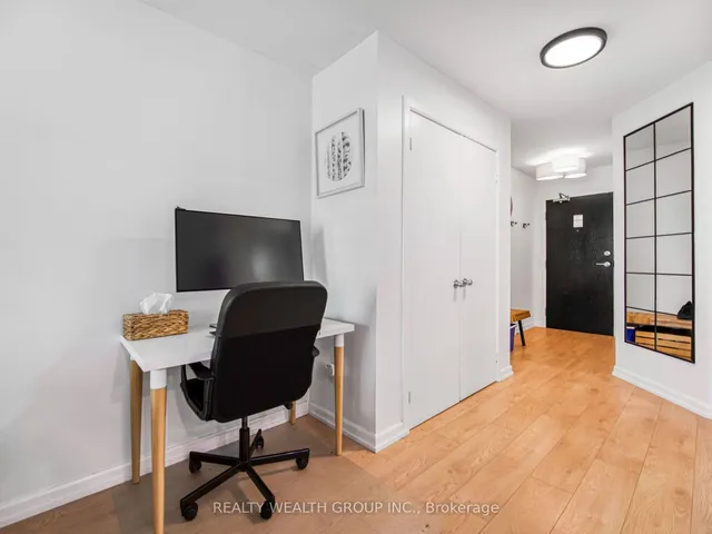 Additional property image - 8 Park Rd Unit 2113
