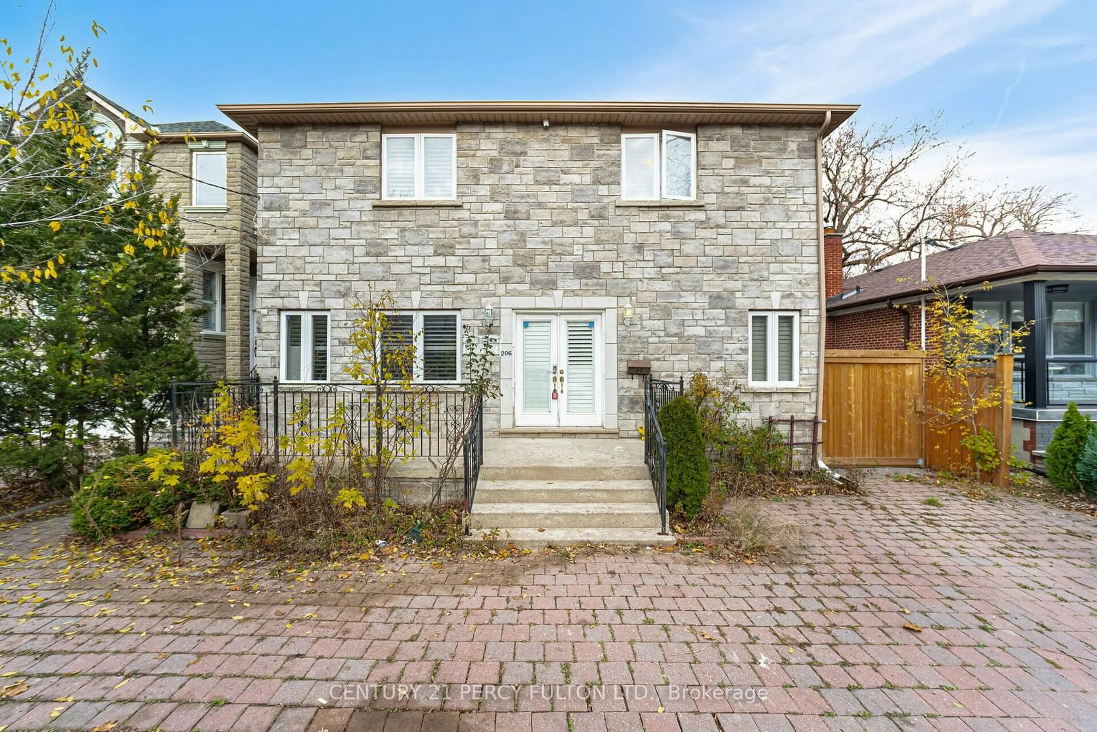 Home with brick exterior material, street for 206 Finch Ave, Toronto Ontario M2N 4R9