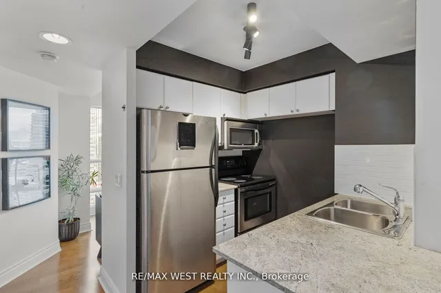 Additional property image - 763 Bay St Unit 3502