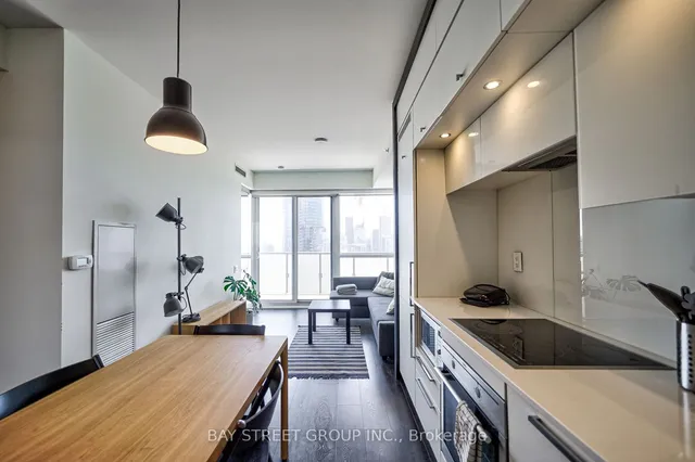 Additional property image - 15 Grenville St Unit 4301
