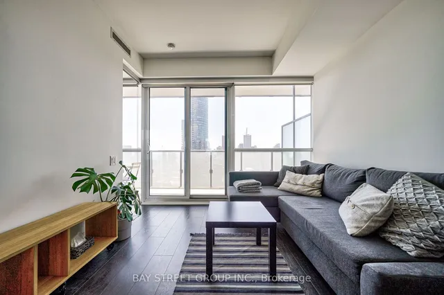 Additional property image - 15 Grenville St Unit 4301
