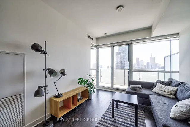 Additional property image - 15 Grenville St Unit 4301