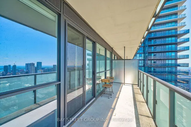 Additional property image - 15 Grenville St Unit 4301