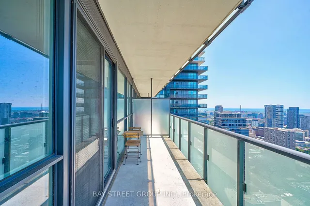 Additional property image - 15 Grenville St Unit 4301