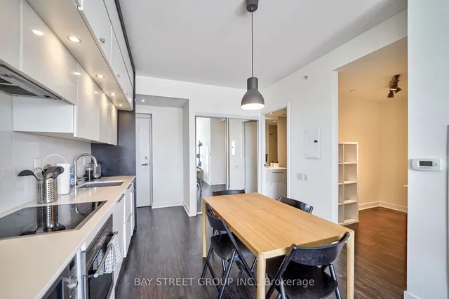 Additional property image - 15 Grenville St Unit 4301