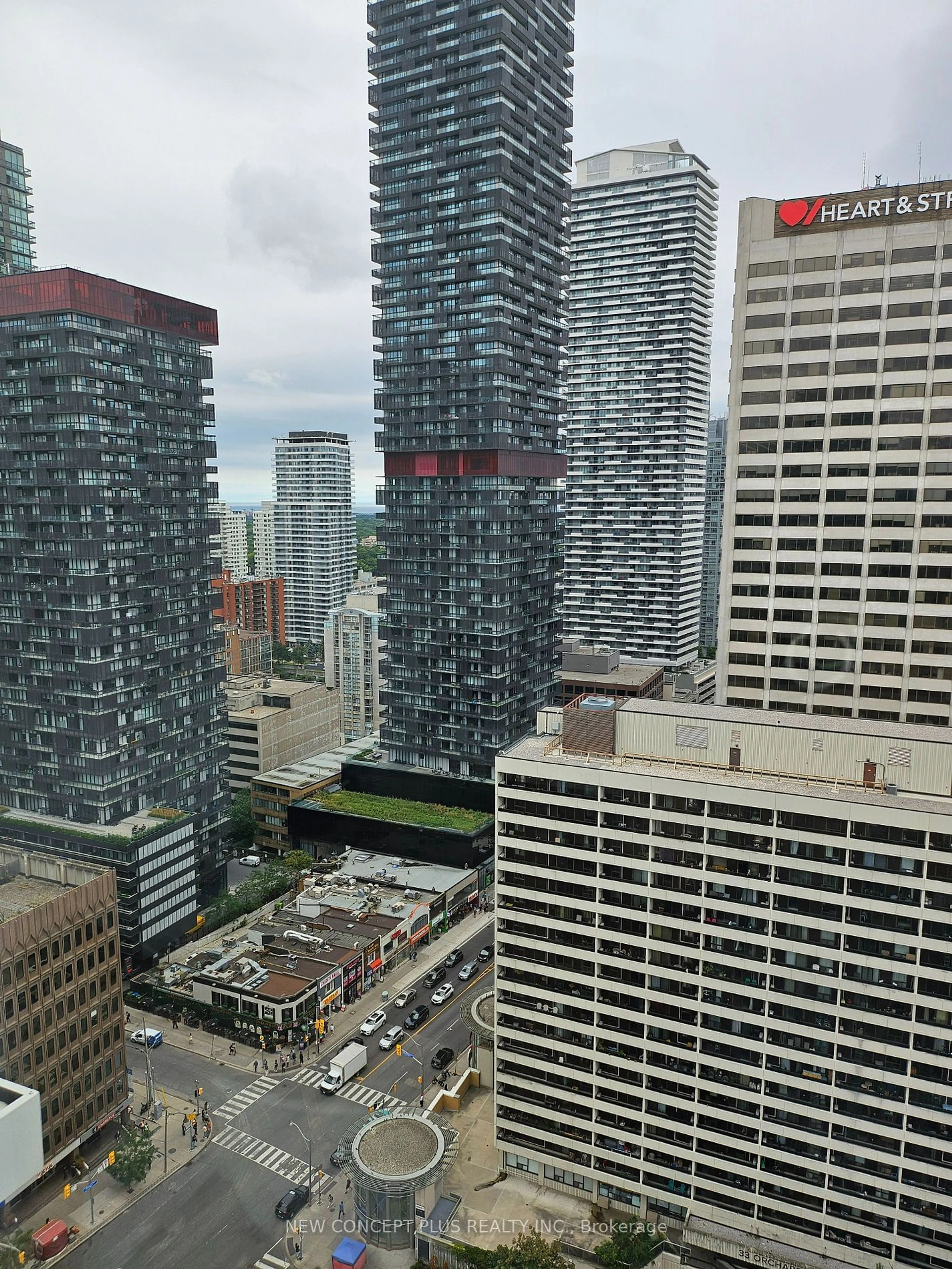 A pic from outside/outdoor area/front of a property/back of a property/a pic from drone, city buildings view from balcony for 33 Helendale Ave #2310, Toronto Ontario M4R 0A4