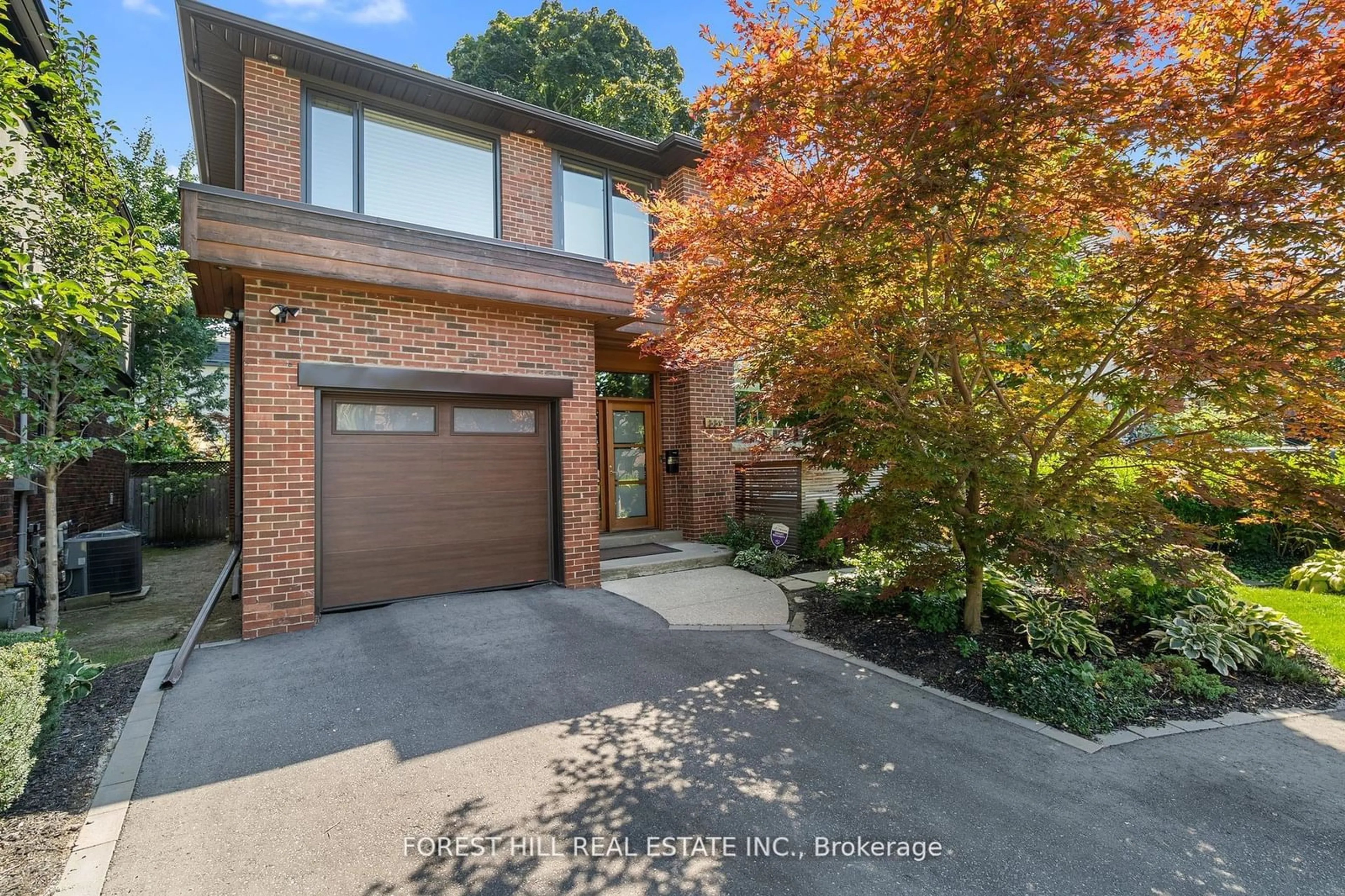 Home with brick exterior material, street for 339 Glengrove Ave, Toronto Ontario M5N 1W4