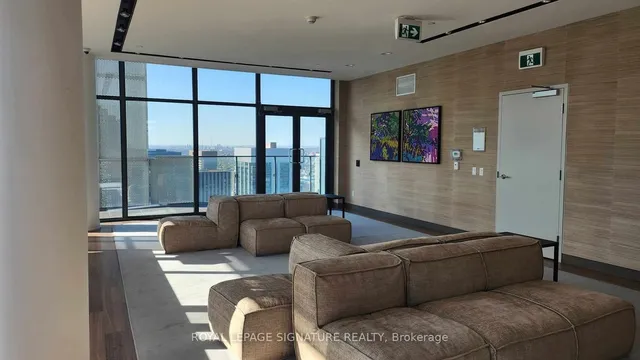 Additional property image - 20 Lombard St Unit 4107