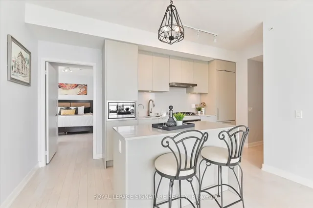 Additional property image - 20 Lombard St Unit 4107