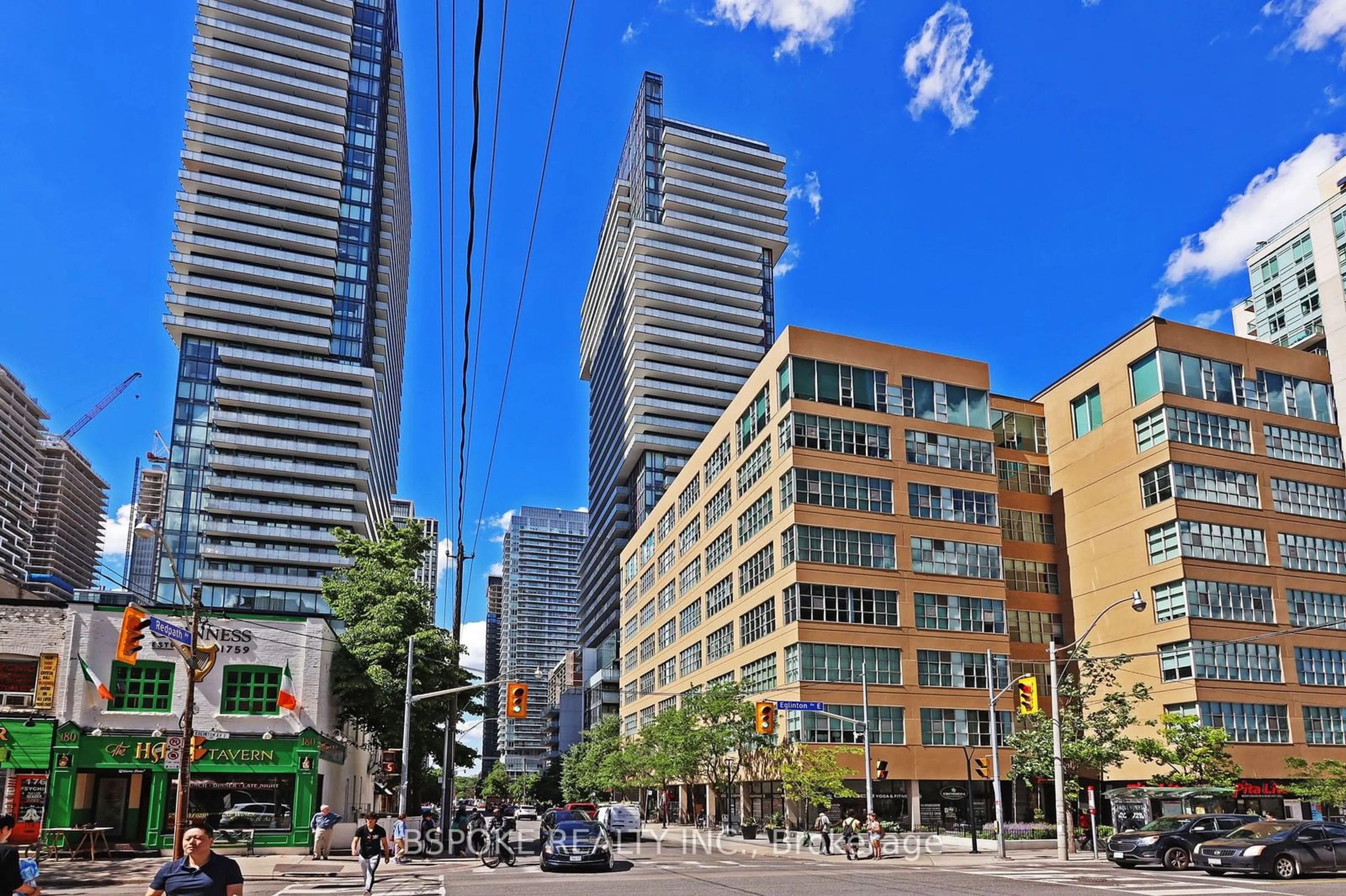 Patio, street for 185 Roehampton Ave #2912, Toronto Ontario M4P 0C6