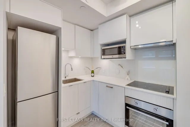 Additional property image - 195 Redpath Ave Unit 3414