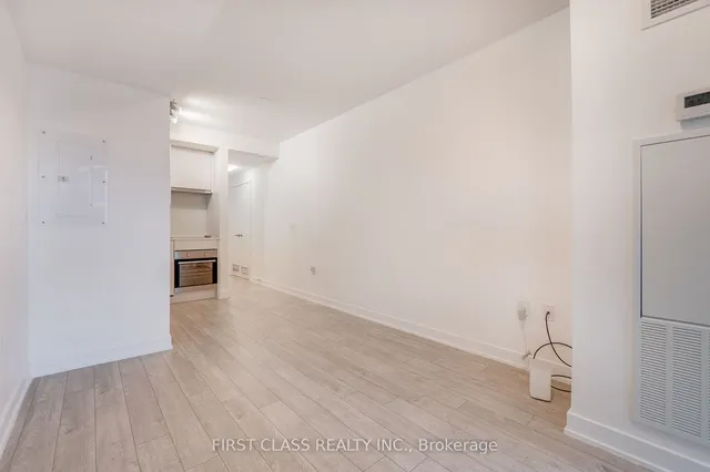 Additional property image - 195 Redpath Ave Unit 3414