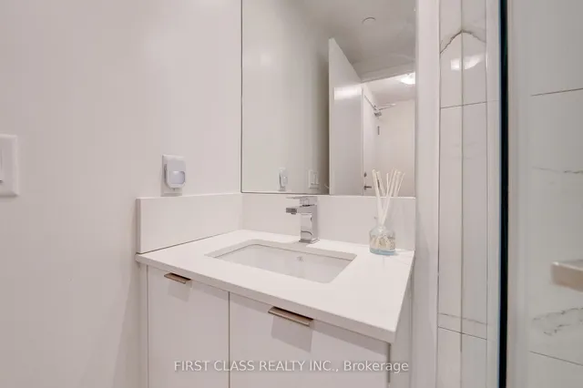 Additional property image - 195 Redpath Ave Unit 3414